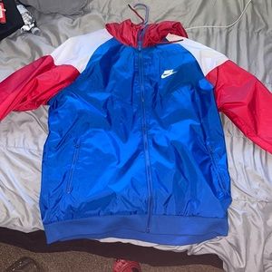 brand new nike windbreaker